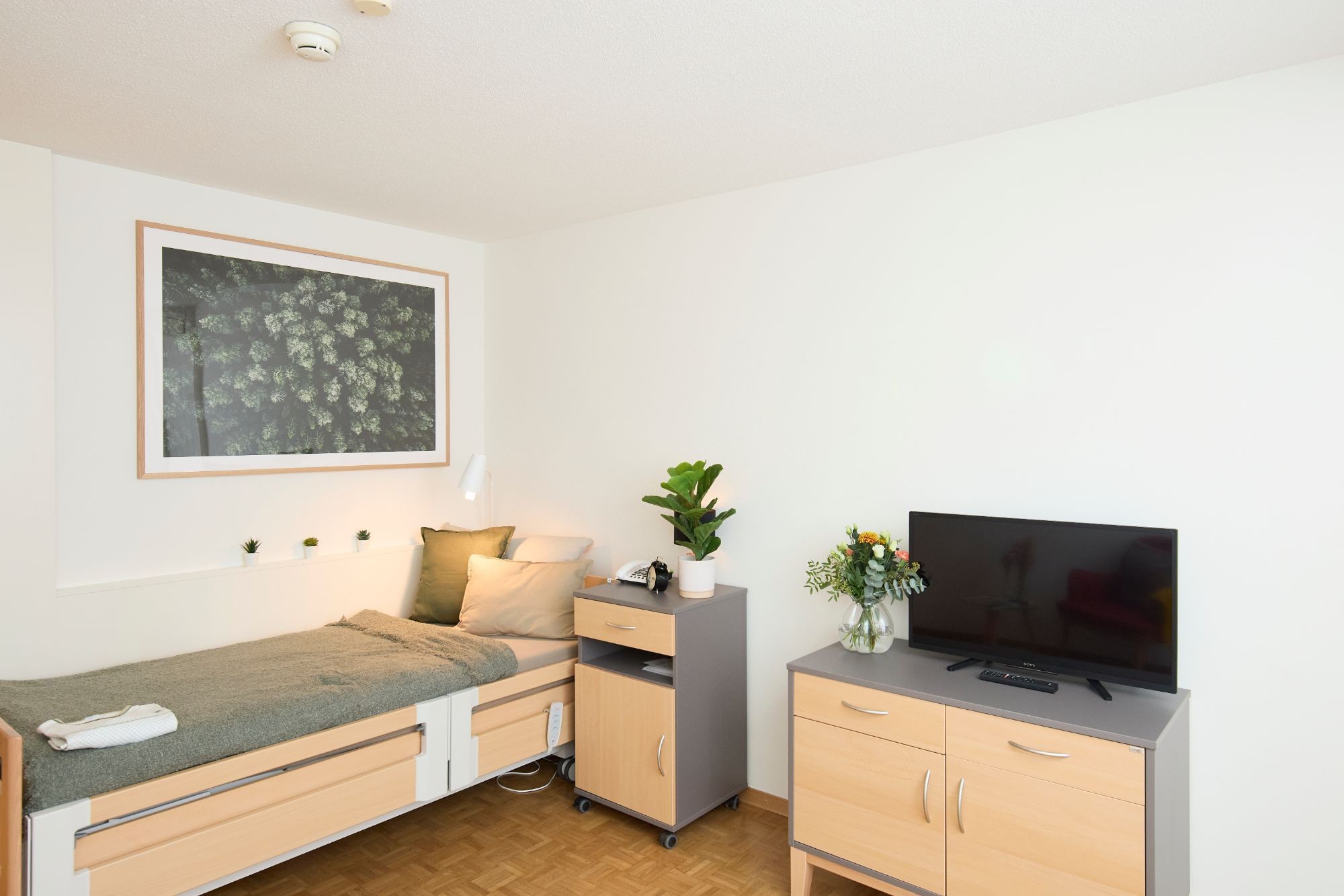 3) Musterzimmer (Bettansicht).JPG