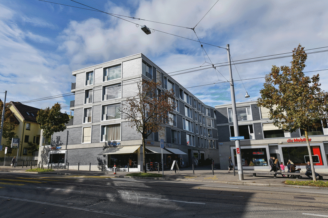 cq5dam.web.1280.1280 (7).gif