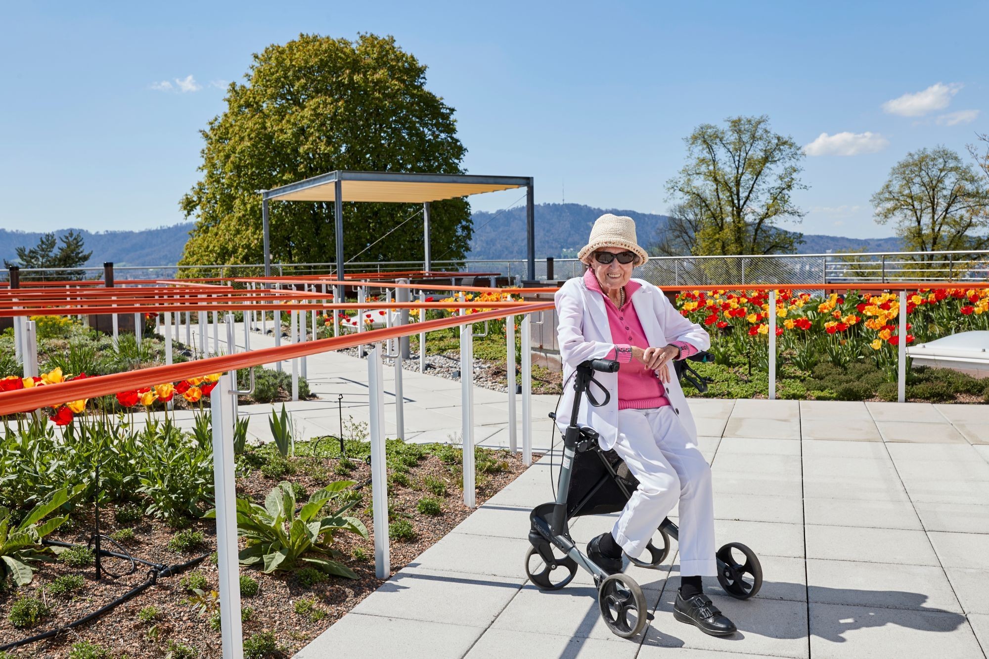 17) Dachterasse 1.jpg